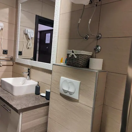 Tiva - Milmari Resort-garazno Mesto-gratis *