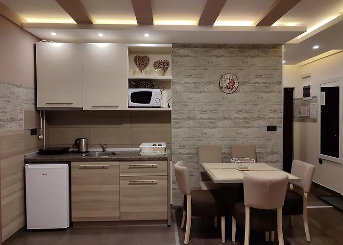 Tiva - Milmari Resort-garazno Mesto-gratis